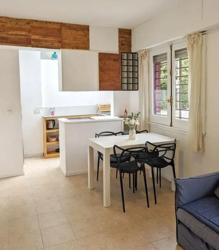 Furnished suite 1BR apartment