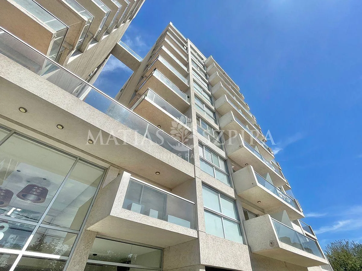 Hermoso Departamento de 3 Ambientes en Durban Olazabal