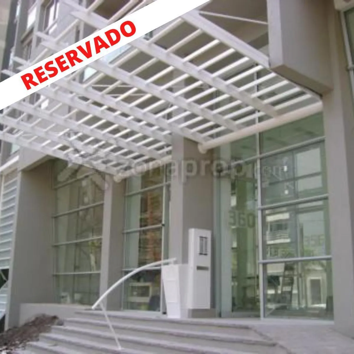 Three-room apartment with parking in Lomas de Zamora