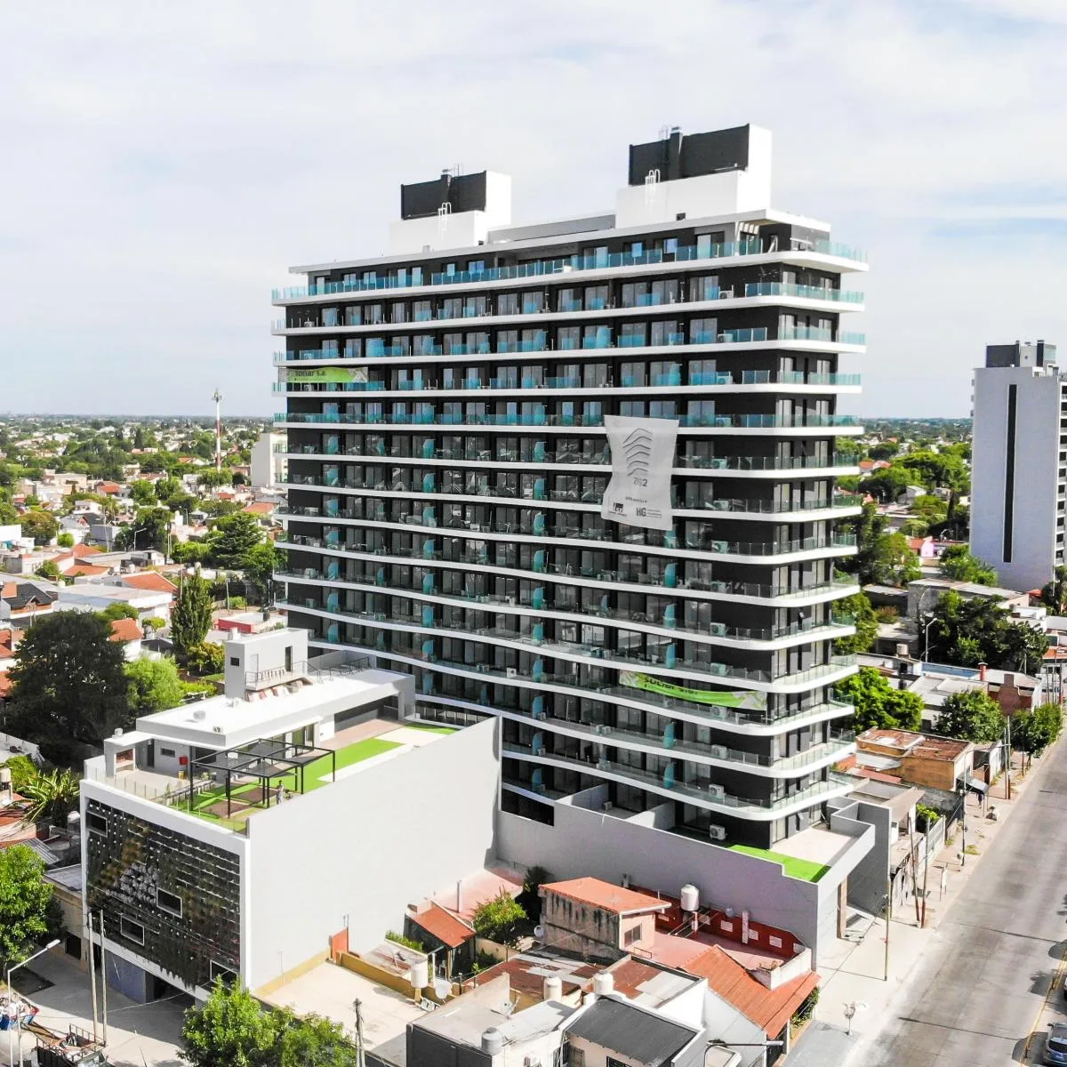 Apartamento de dois ambientes com varanda em Lanús
