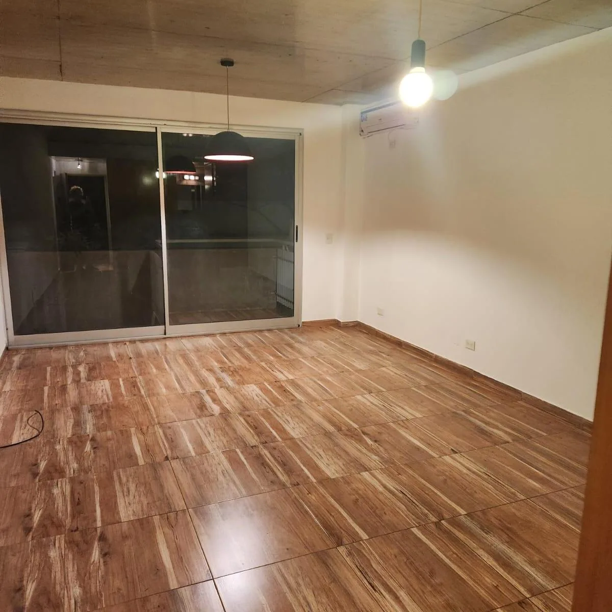 Monoambiente con balcón en Palermo Viejo