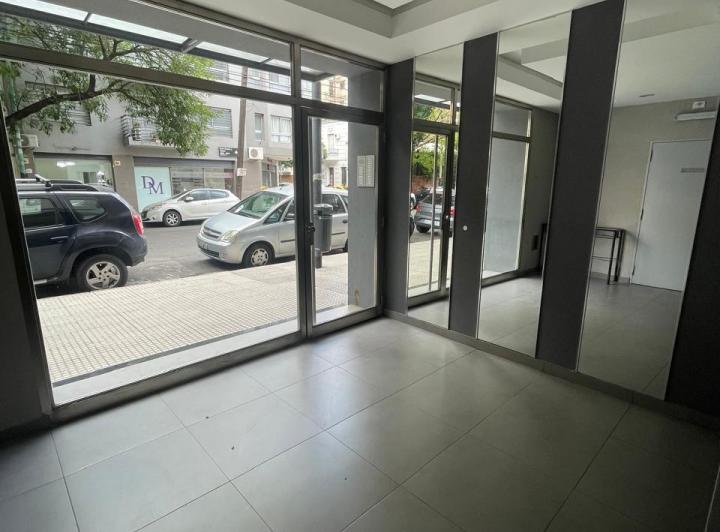 Departamento de 2 ambientes a estrenar al frente en Floresta