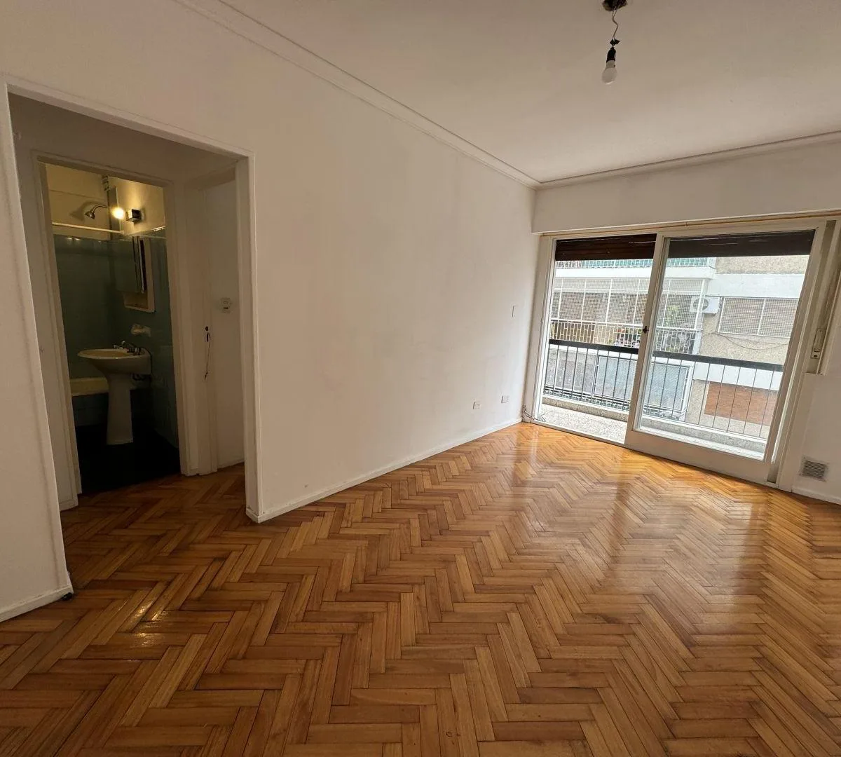 Departamento 2 Ambientes. | Jose Ingenieros Al 2700