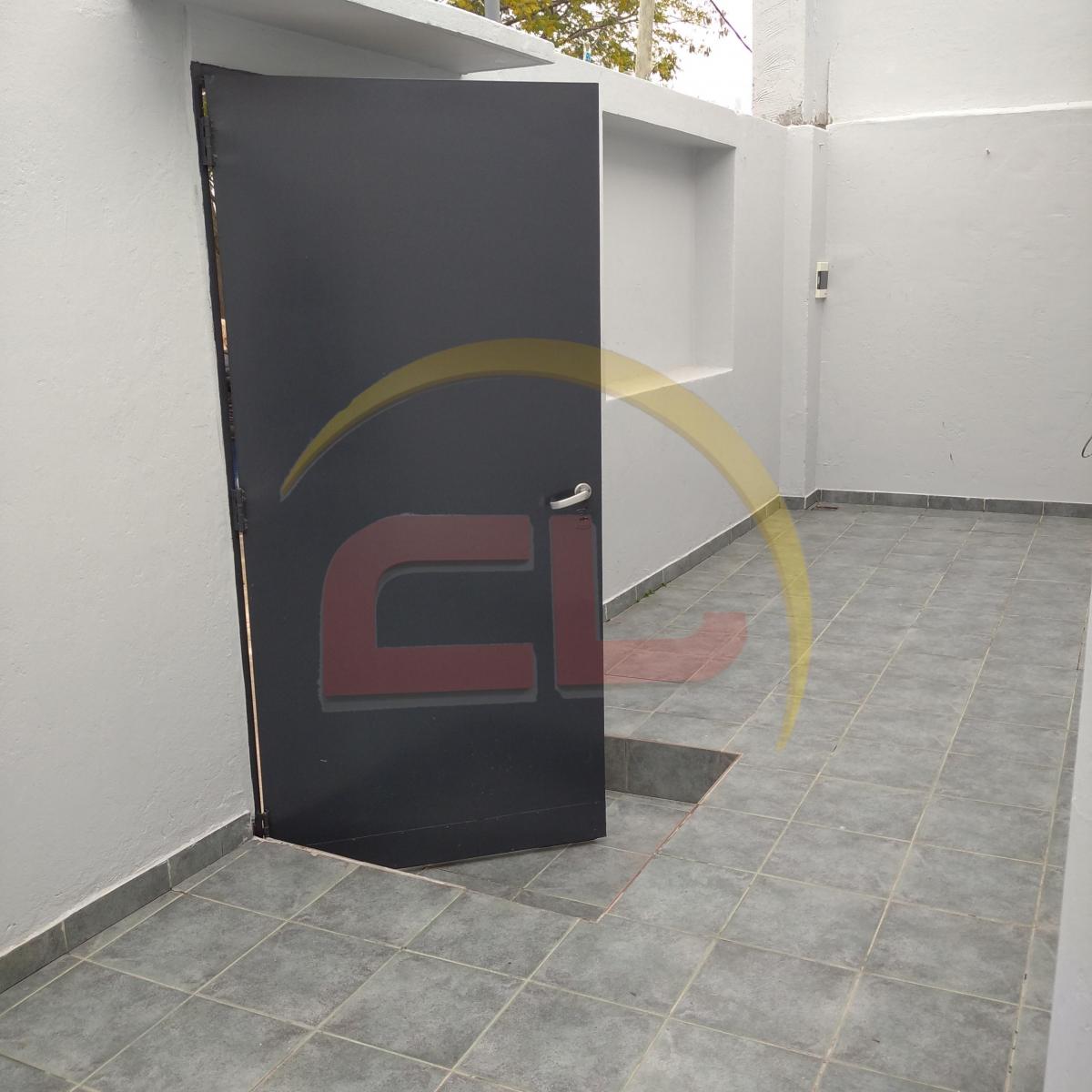 Two-bedroom house with patio in San Nicolás