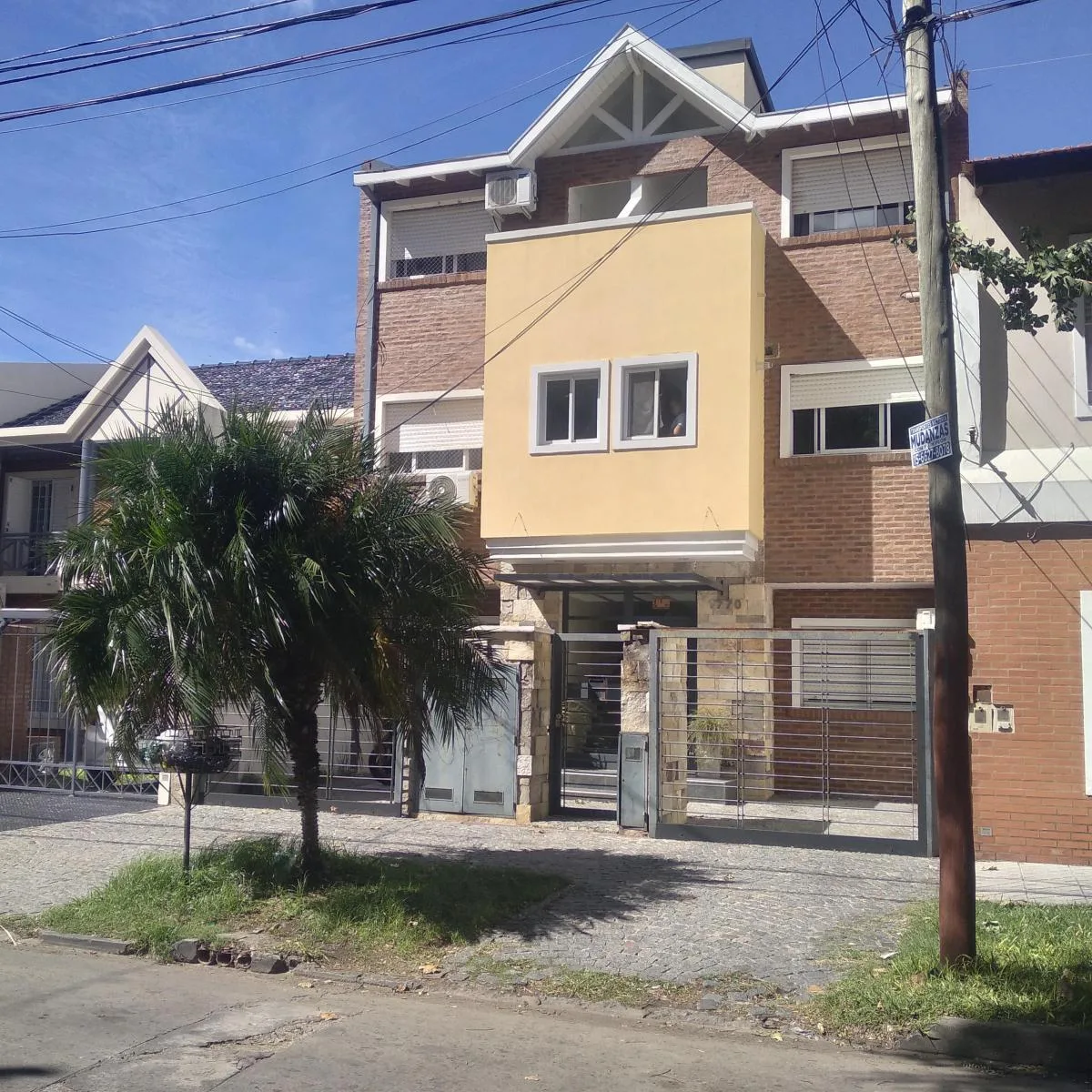 Hermoso Duplex