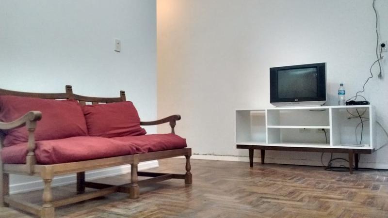 Apartamento de dois ambientes e meio em Almagro