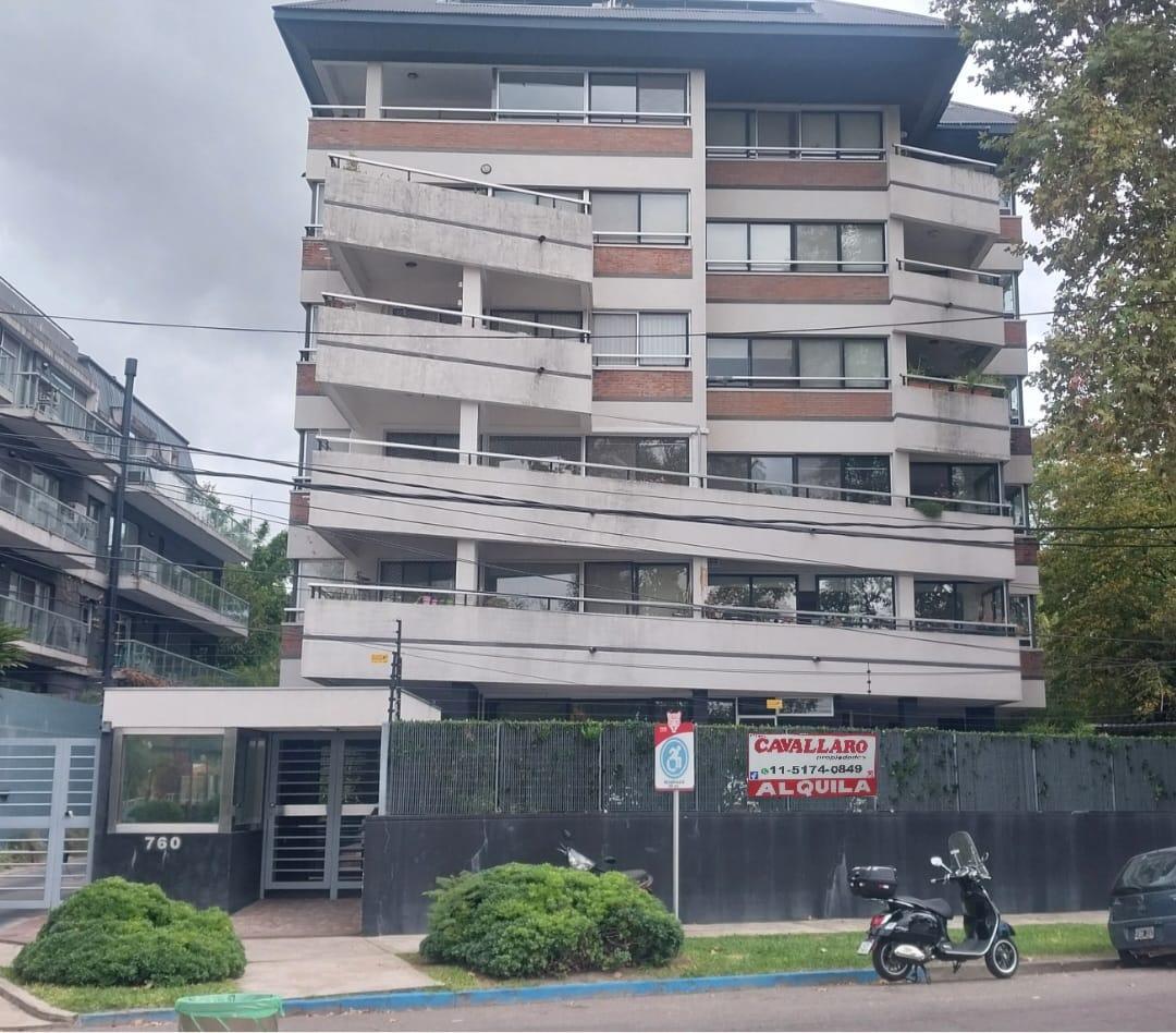 One-bedroom apartment on Río Luján in Tigre