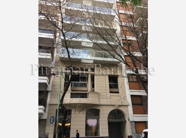 Apartamento de dois ambientes com varanda em Caballito