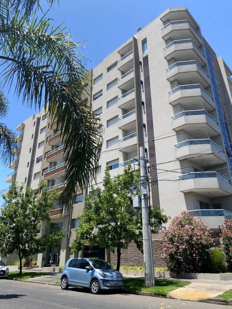 Apartamento de dois ambientes em Ituzaingó Sur