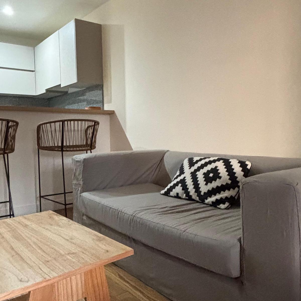 Furnished studio with balcony in Belgrano