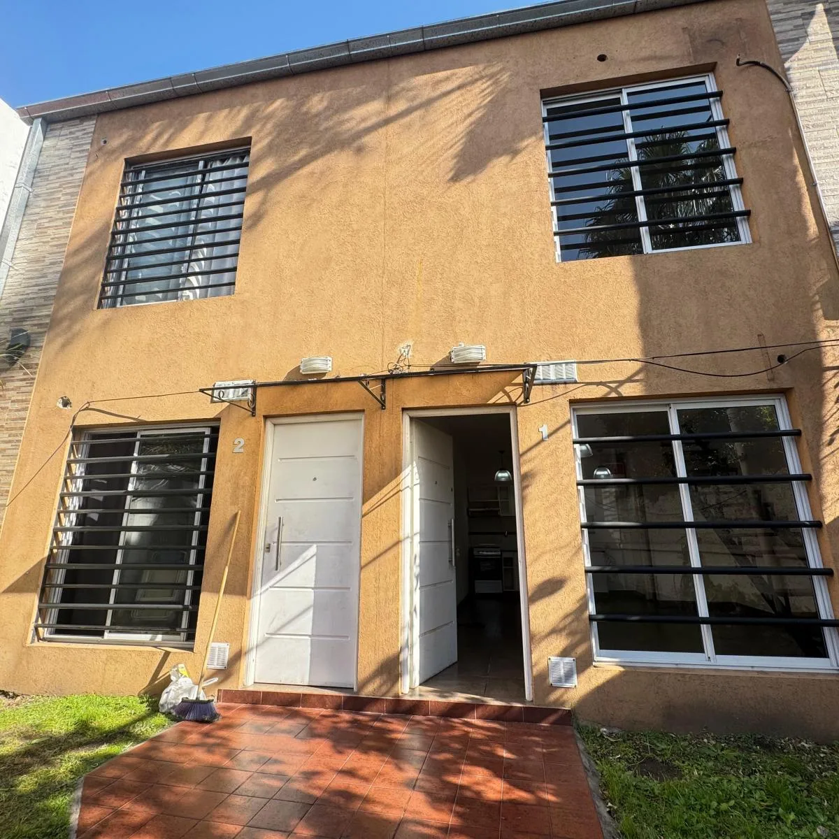 Duplex de Dos Ambientes Sin Expensas en Alquiler