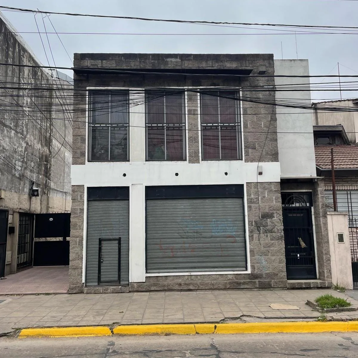 Local - Moreno
