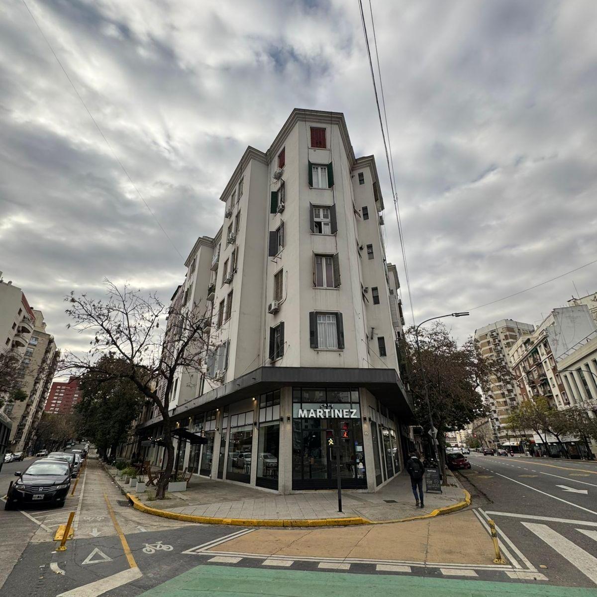 Departamento de 2 Ambientes - Av Martín García Al 400