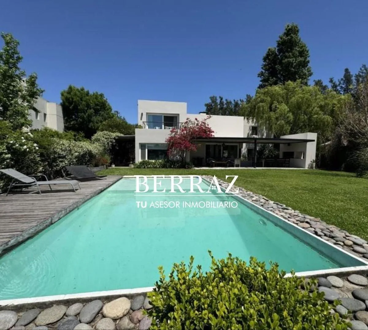 Four-bedroom house in La Laguna, Rincón de Milberg, Tigre