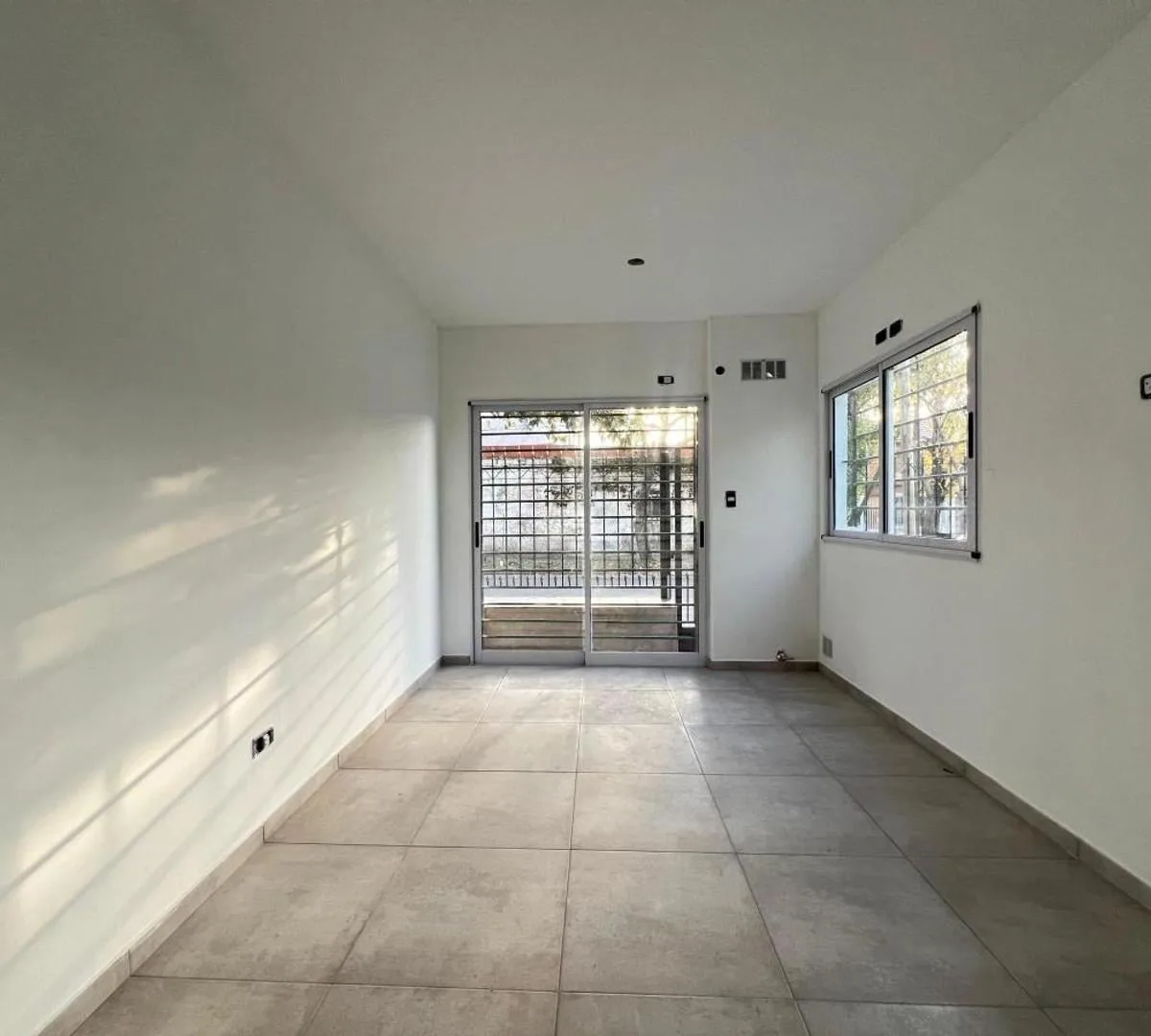 Alquiler, Planta Baja, Dpto 2 Amb Sin Expensas, a Estrenar