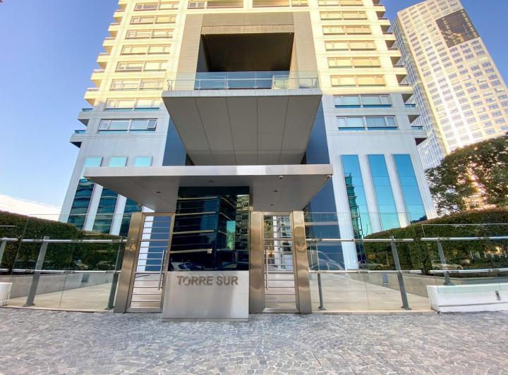 Квартира с двумя комнатами в Puerto Madero с парковкой
