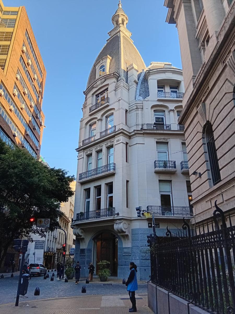 Departamento amoblado apto profesional de 3 ambientes en Monserrat