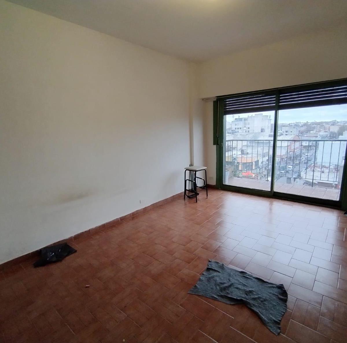 Studio apartment for rent in Liniers