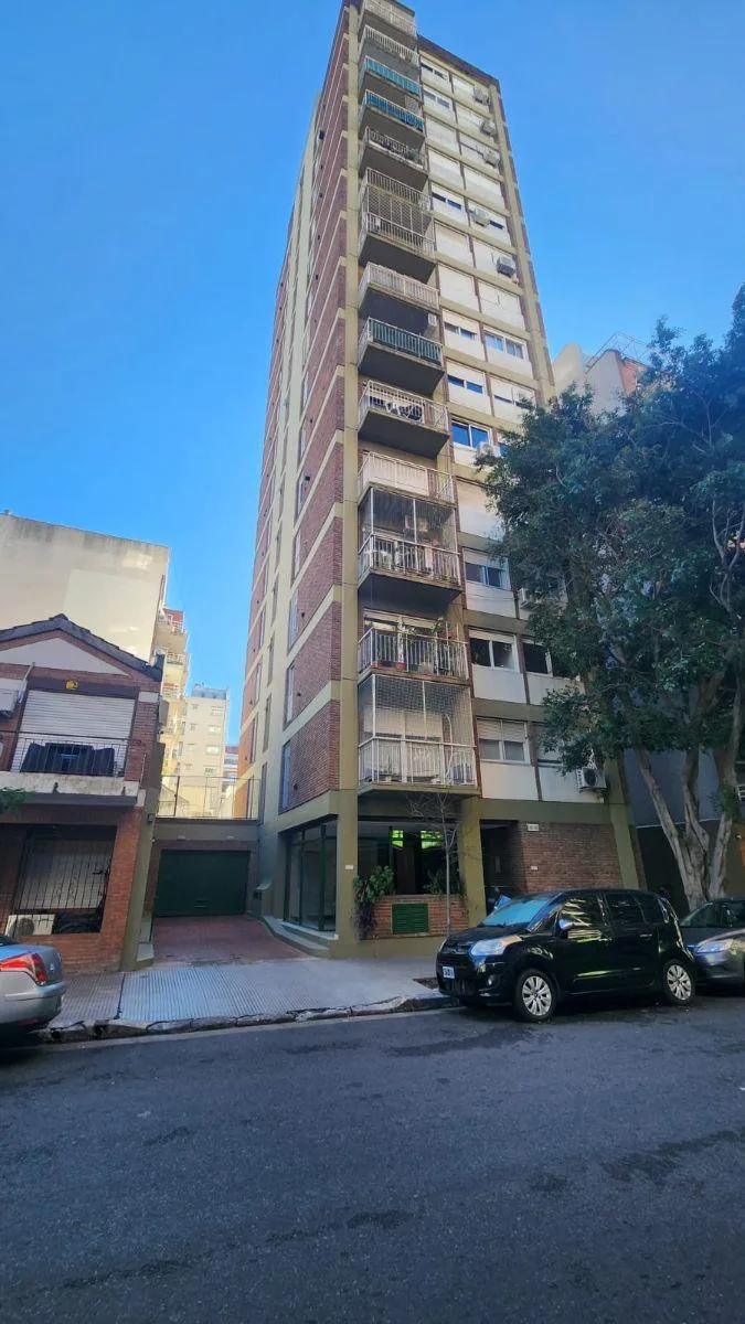 Muy Lindo 3 Amb Contrafrente C/ Lavadero - Muy Luminoso