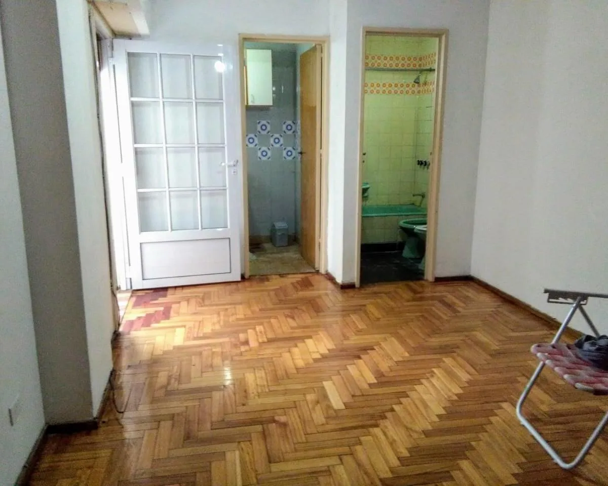 Квартира-студия с внутренним двориком в Caballito