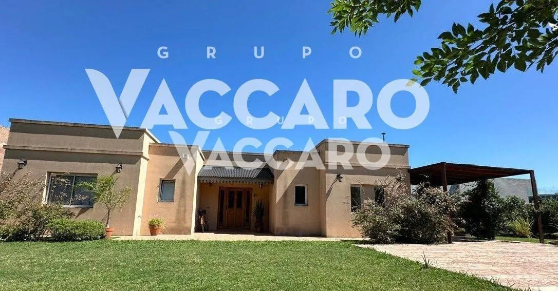 Casa en Alquiler o Venta 3 Dorm. Barrio Cerrado. Zona Oeste, Terravista