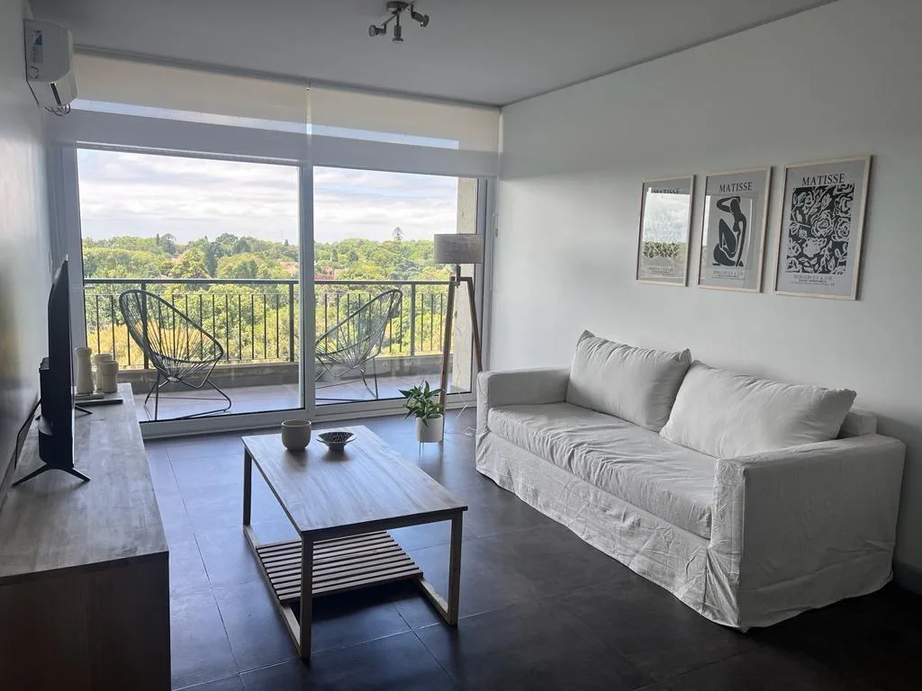 Furnished two-bedroom apartment in Beccar