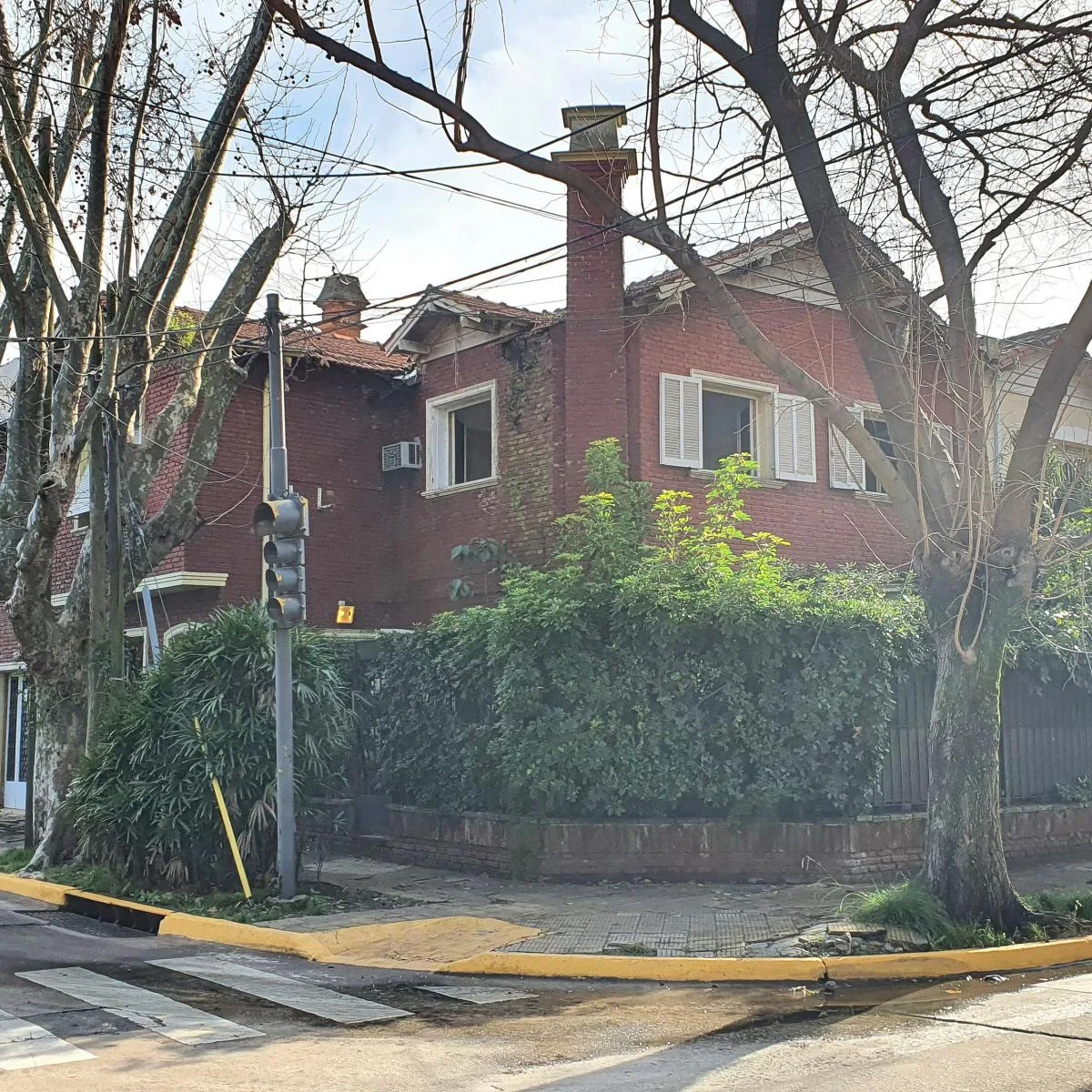 Дом с 4 спальнями в Olivos у входа в президентскую резиденцию