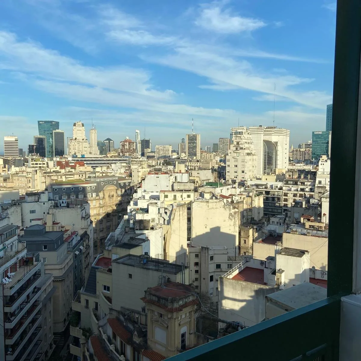 Departamento de 2 ambientes con balcón en Retiro