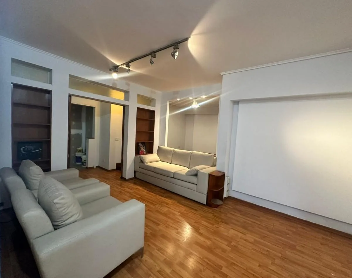 Se Alquila Casa Solo Para Uso Profesional - Quilmes
