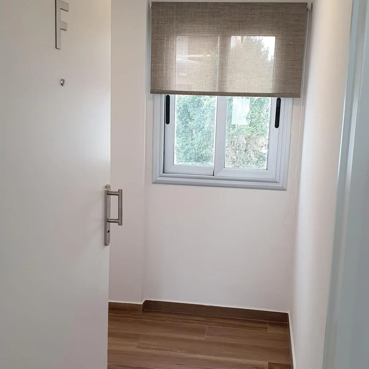 47 y 19 Dpto. 1 Dormitorio C/vestidor y Baño en Suite