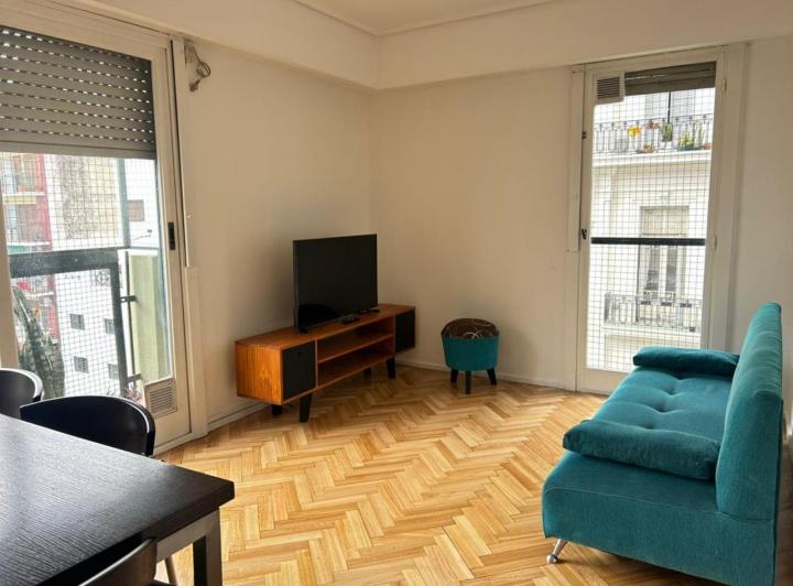Departamento de 2 ambientes amoblado en Almagro