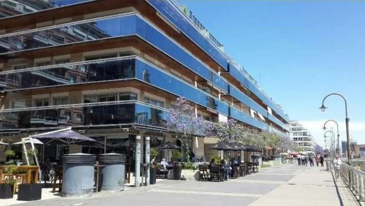 Apartamento de 2 ambientes com vaga de garagem em Puerto Madero