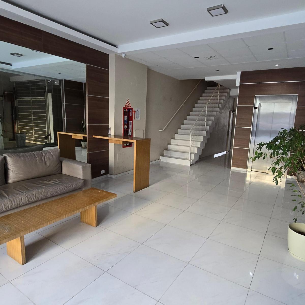 Departamento monoambiente al frente apto profesional en Villa Urquiza