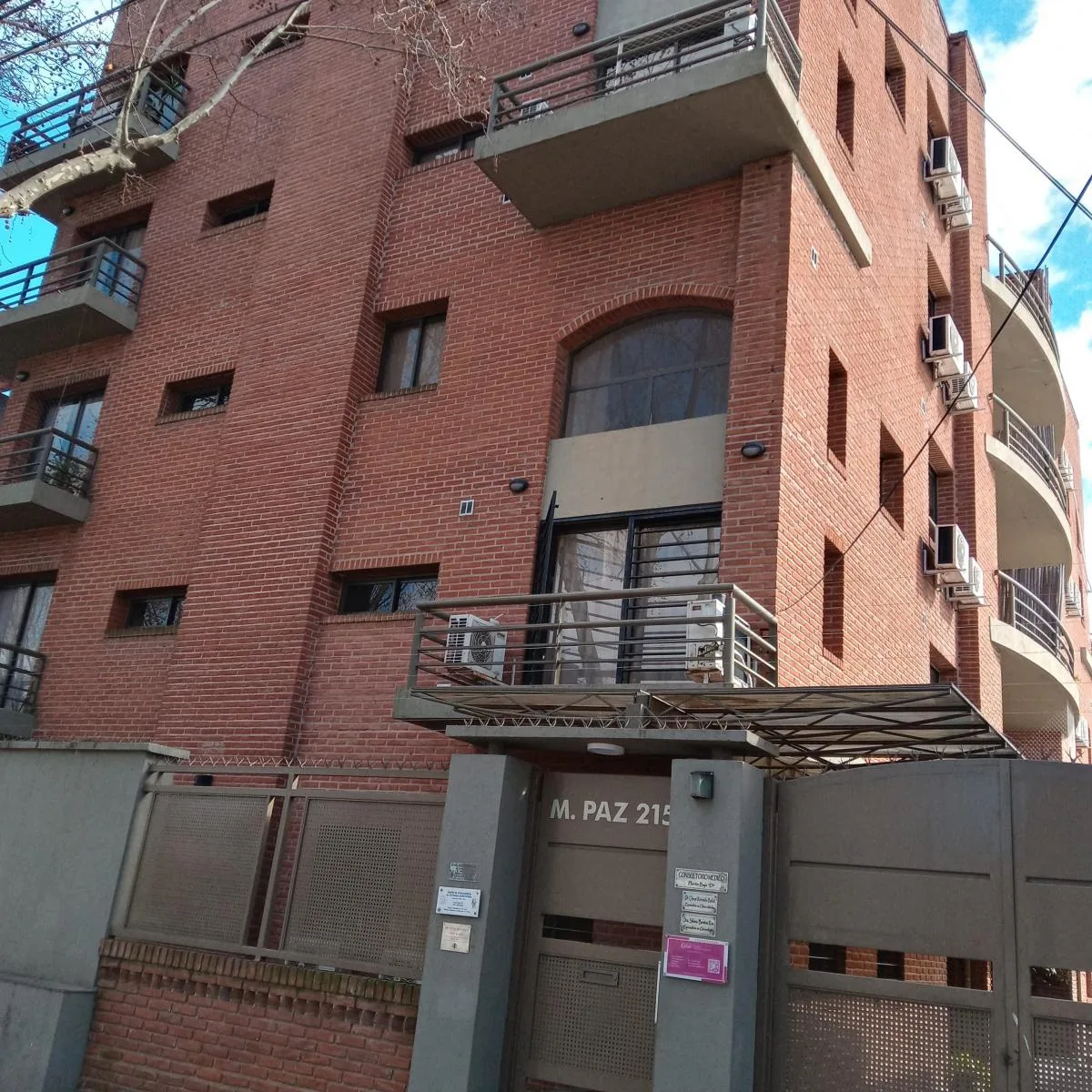 Departamento de 2 ambientes con cochera descubierta en Buenos Aires