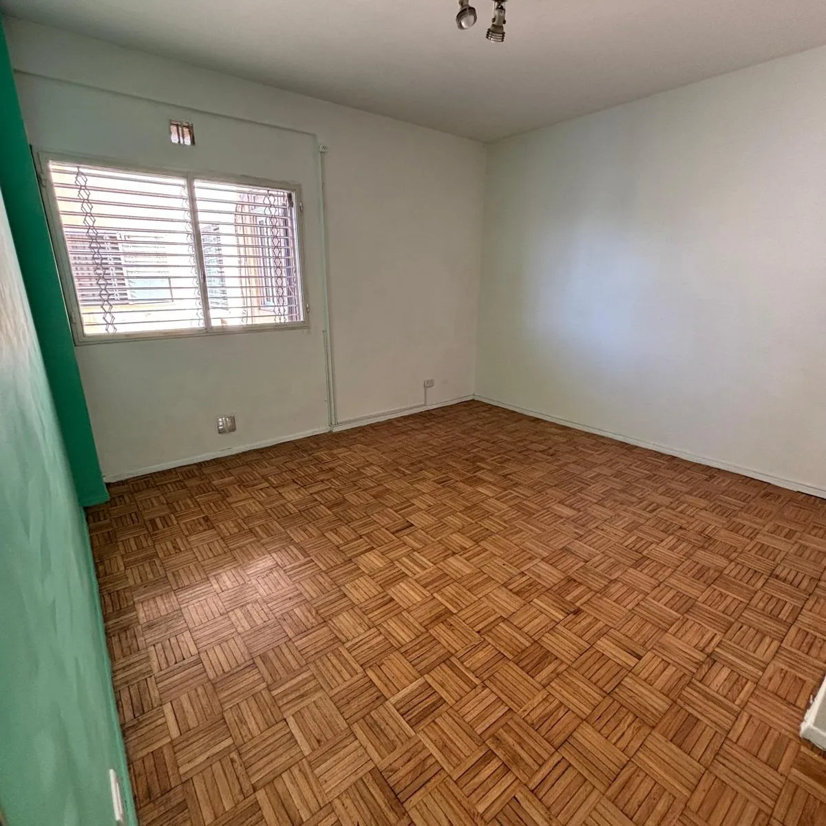 Apartamento de 2 ambientes no alto em Balvanera