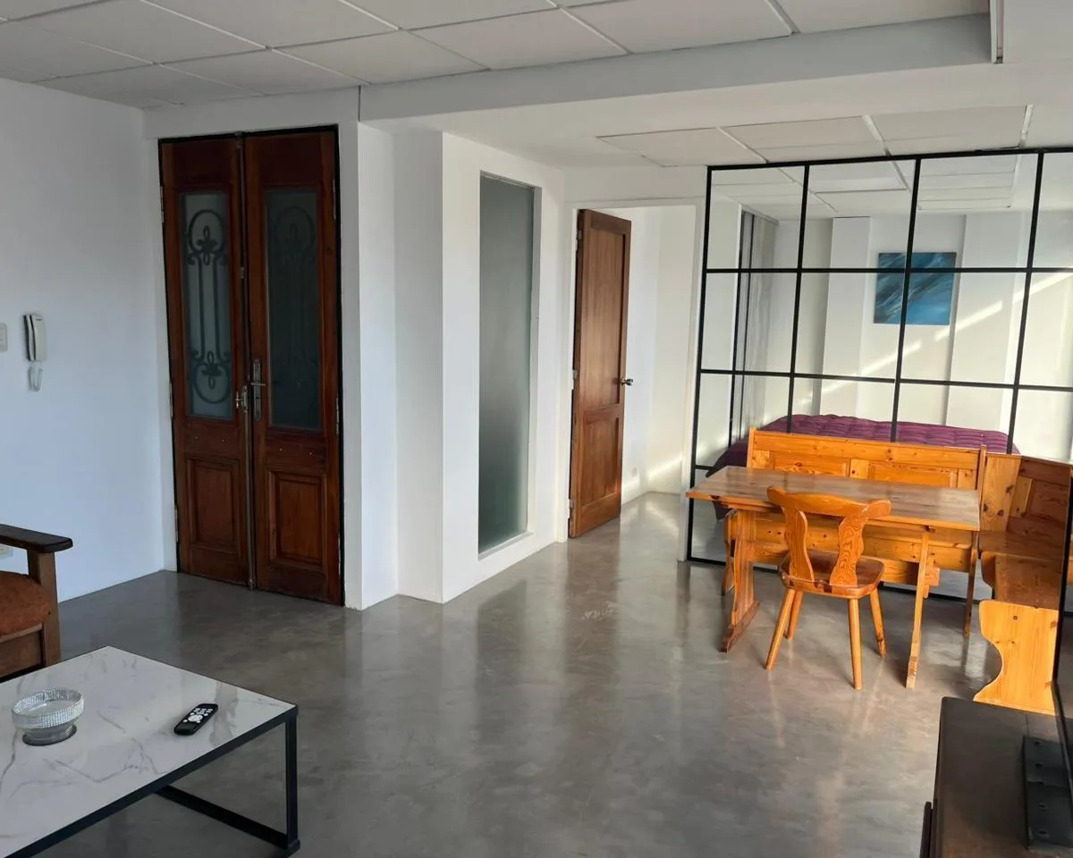 Studio apartment in Martínez