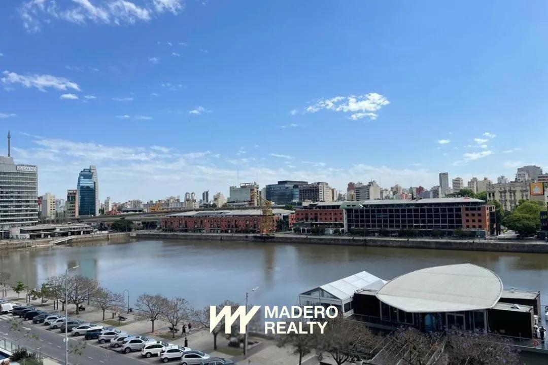 Квартира с 1 спальней в Puerto Madero с балконом и парковочным местом