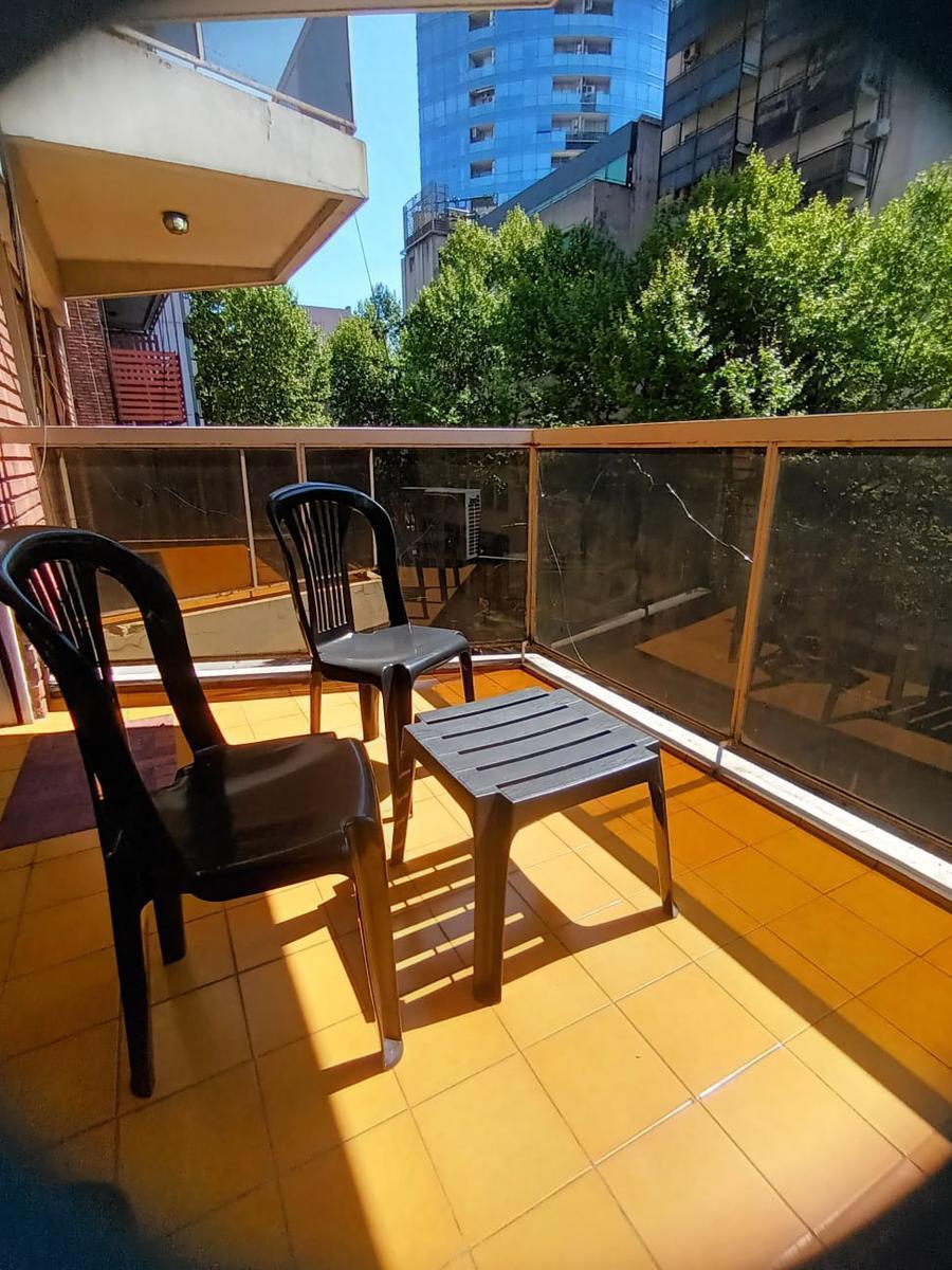 Квартира-студия 36 m² с балконом и мебелью в San Nicolás