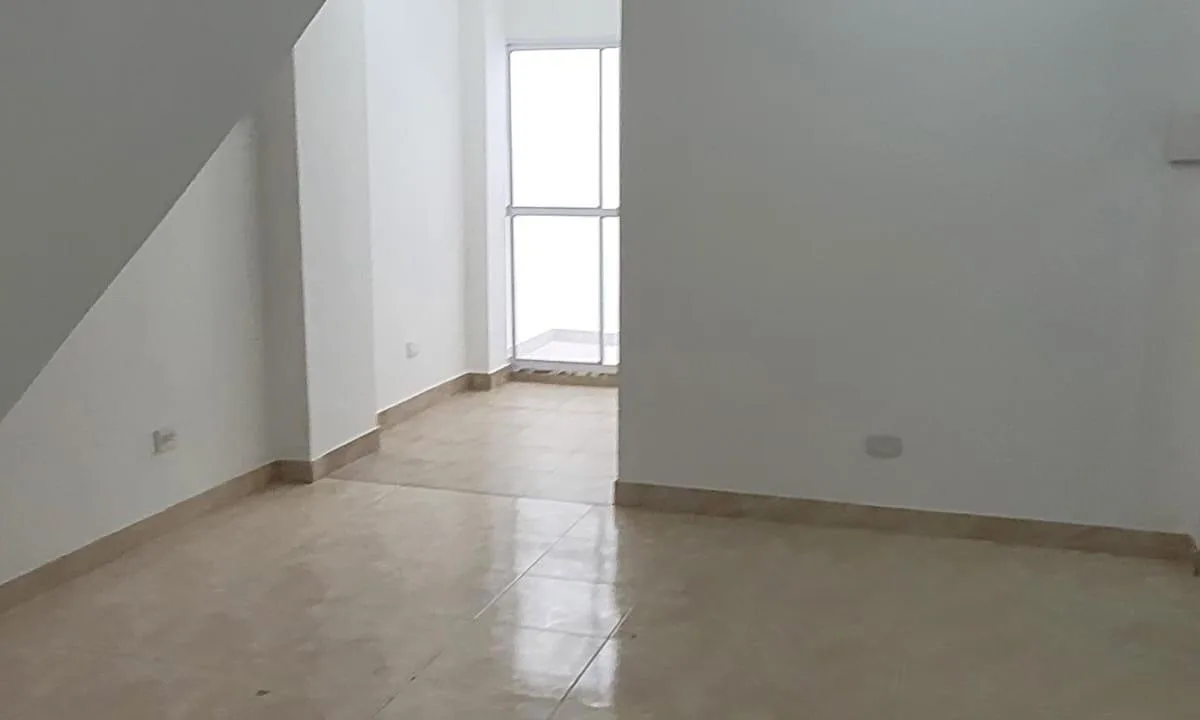 PH tipo kitnet com pátio em General San Martín, sem condomínio