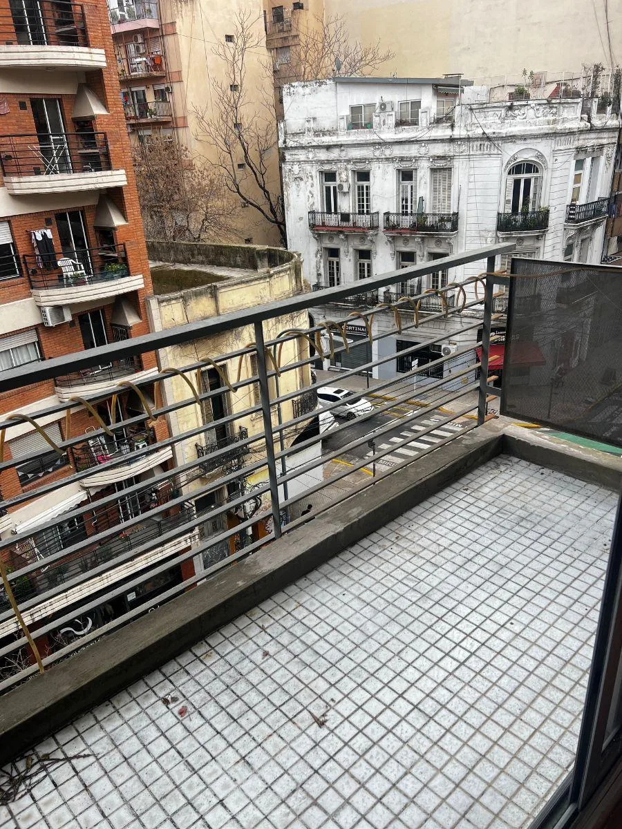 Квартира-студия с балконом в Almagro