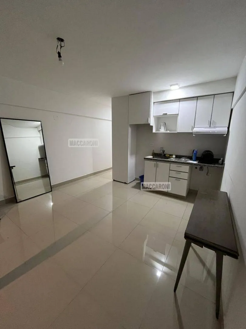 Квартира-студия на аренду в Flores