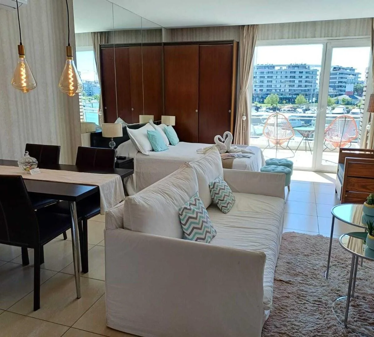 Studio apartment with terrace balcony in Nordelta, Tigre