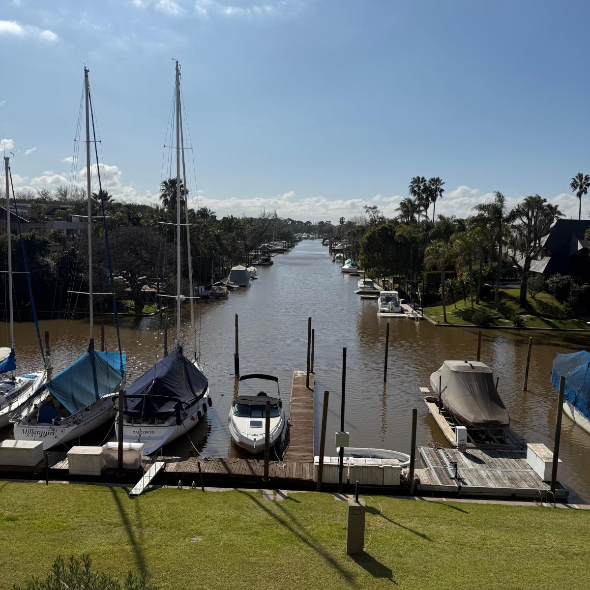 Departamento Venta 3 Dorm. en Bahia del Sol 210 m&sup2;