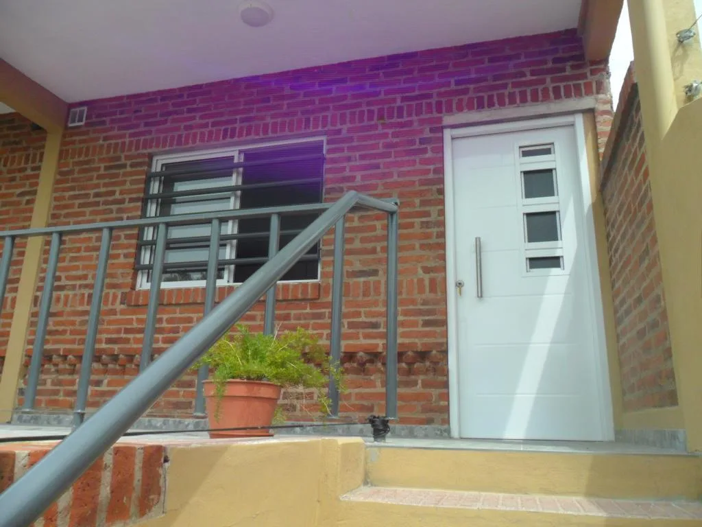 Two-bedroom, three-room half-floor apartment in Banfield