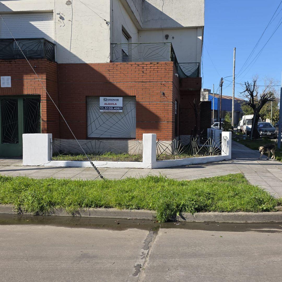 Three-bedroom ground-floor PH in Lanús Oeste