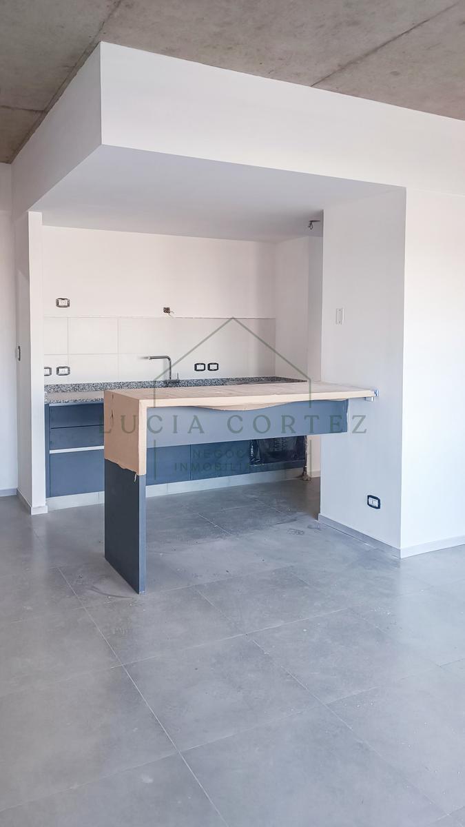Departamento a estrenar de 2 ambientes en Villa Martelli con cochera en Campus Norte
