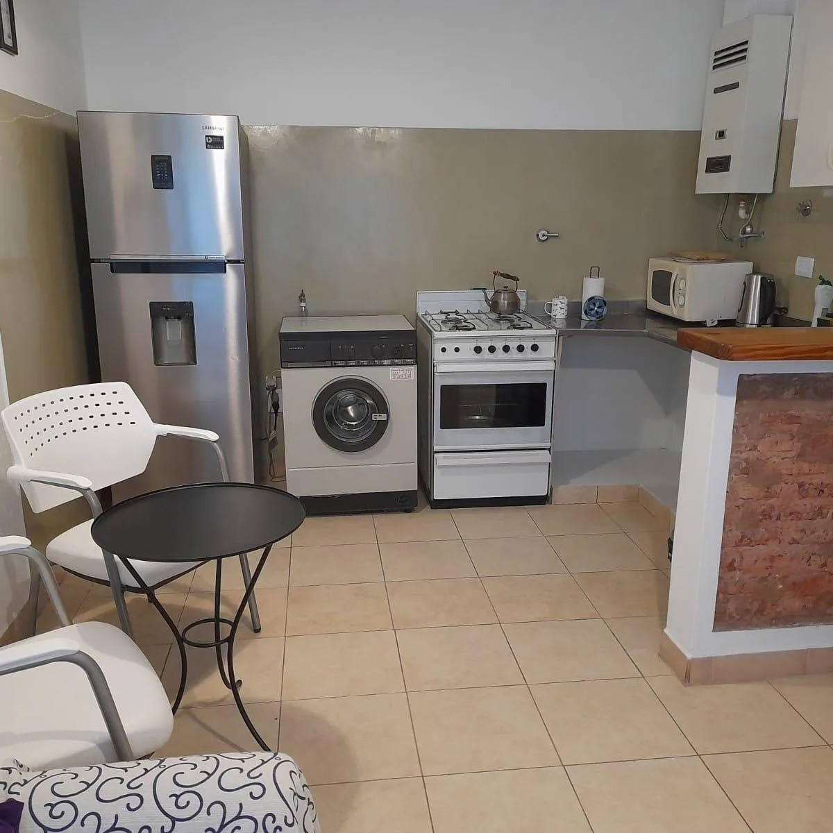 PH de 2 ambientes térreo mobiliado em Martínez