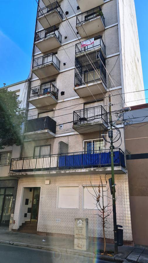 Kitnet em Monserrat com varanda