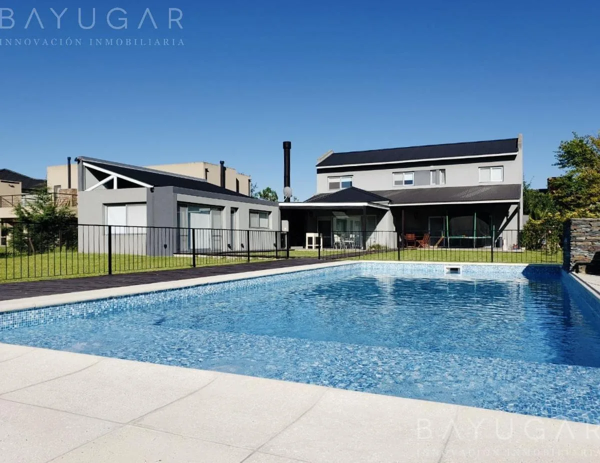 Дом с 4 спальнями в Barrio Privado Sausalito, Pilar