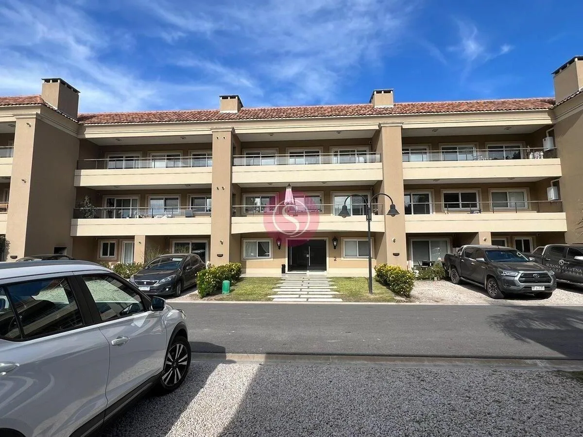 Трёхкомнатная квартира в аренду в Liquidambar, Pilar